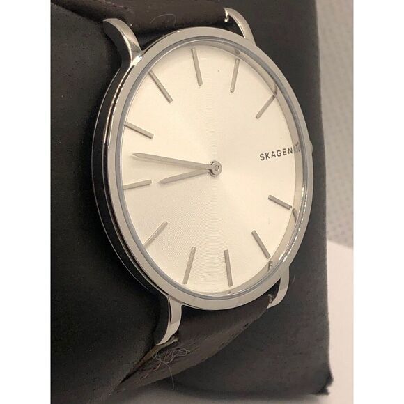 Skagen SKW6442 Womens Brown Leather Analog Dial Quartz Genuine Wrist Watch OP183 - Picture 3 of 9